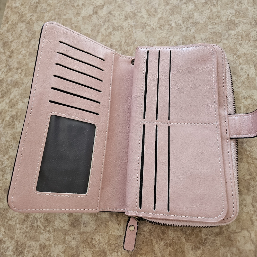 Brand New Amazon big wallet with lots of card holders - Picture 2 of 6